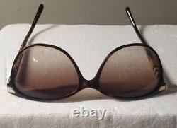 Burberry BE4216 30018G Black Grey Gradient Lens Women Sunglasses Lens Scratched