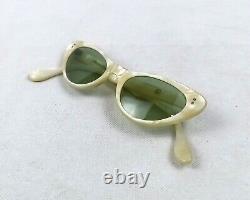 Vintage Cat-eye Sunglasses Nos Unusual Sea-shell Green Lens France Made 1950s