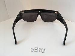 Vintage VERSACE Mod 676 Sunglasses. (Rihanna, 80s, Lady Gaga, 90s, Occhiali)