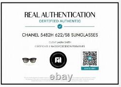 Lunettes de soleil Chanel 5482H 622/S8 Noir Poli avec Perles en Verre et Logo CC en Or