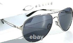New Oakley Caveat Silver Polarisized Galaxy Grey Women’s Aviator Sunglass 4054